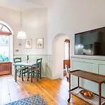 Central And Cosy Pied-A-Terre W/ Free Parking