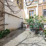 Central And Cosy Pied-A-Terre W/ Free Parking