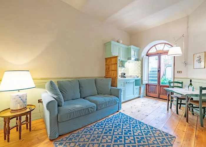 Central And Cosy Pied-A-Terre W/ Free Parking