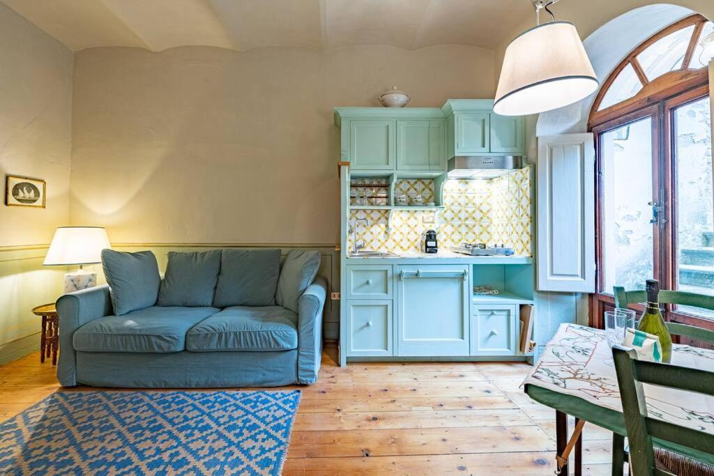 Apartamento Central And Cosy Pied-a-terre W/ Free Parking